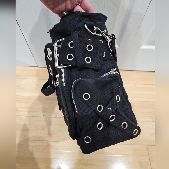 Y2K Style Punk Goth Voodoo Vixen Grommet O-Ring Black Silver Buckle Purse Bag - Picture 9 of 12